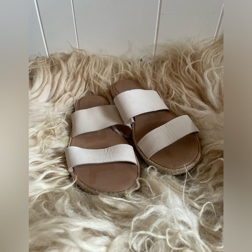 Sorel Leather Sandals